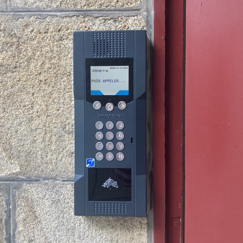 Entretien des installations de réception de télévision et de contrôle d’accès du patrimoine